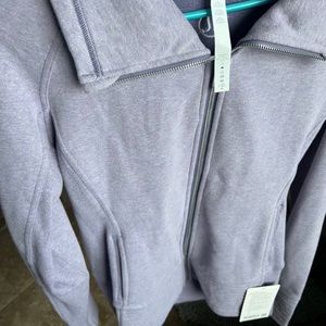 Lululemon radiant jacket. Size 8.